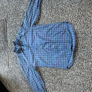 Vineyard Vines Button Down Shirt Medium